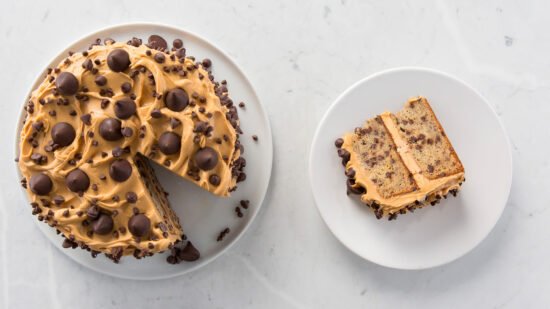 How To Make Chocolate Chip Cake With Peanut Butter? 